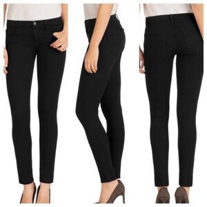 J Brand Skinny Leg Jeans in‎ Vanity Black